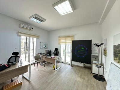 Location Autre à Mutuelle Ville (El Menzah) - Villa usg bureau 10 pièce 13parking  mutuelleville