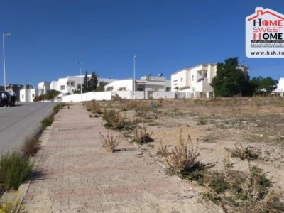 Terrain Terrain nu à Mannouba au prix de 300000 Dinars