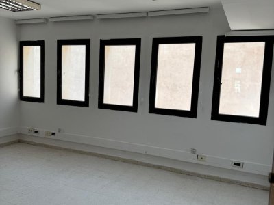 Bureaux & Commerces Bureau à Republique (Bab Bhar) - Immeuble bureautique hs  à hedi nouira tunis