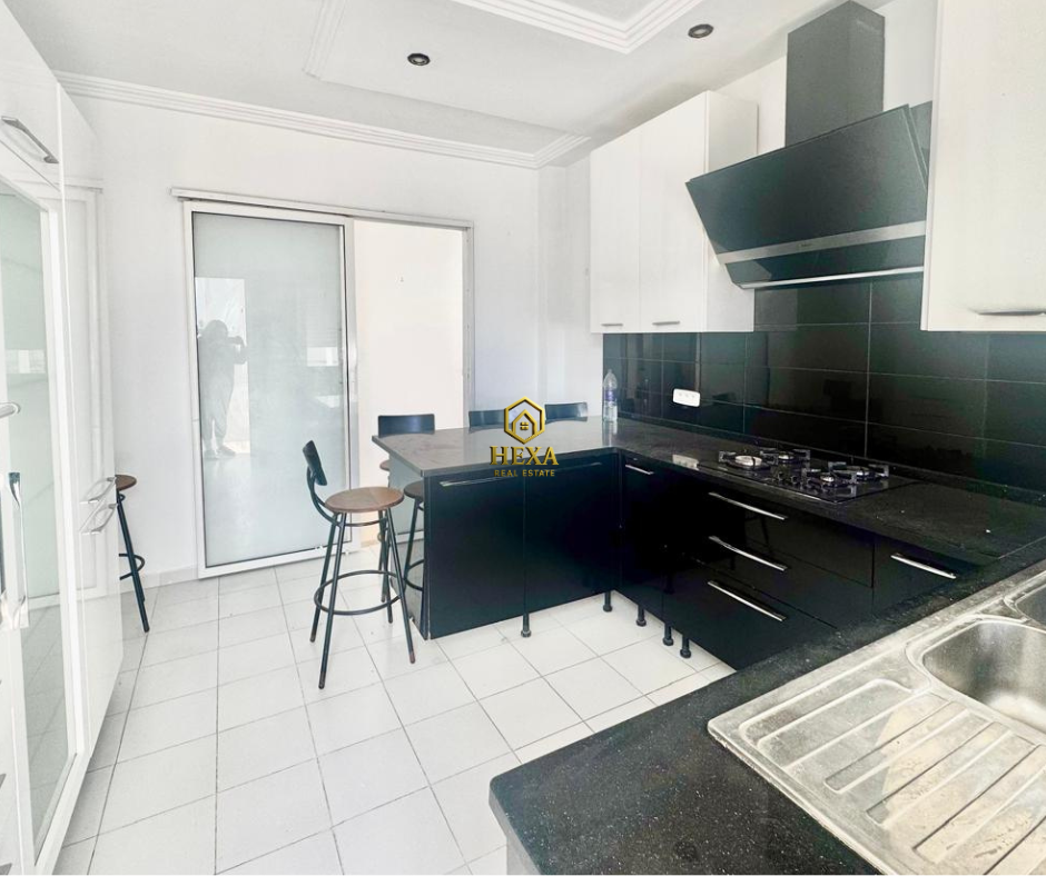 Location Appart. 4 pièces à Cite Du Stade (La Marsa) - Etage de villa s4 à la marsa