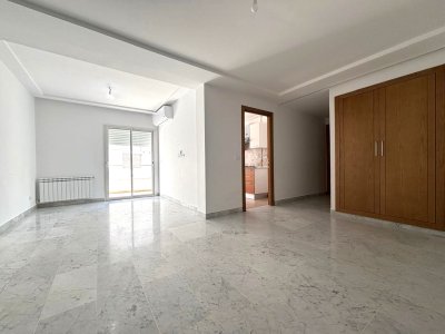 Location Appart. 4 pièces à La Soukra (La Soukra) - Un appartement s3 à la soukra park -