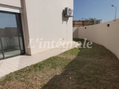 Location Appart. 3 pièces à Cite Ennasr 2 (Ariana Ville) - Coquet appartement s2 avec jardin privatif -
