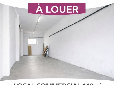 Surfaces à Cite Industrielle (Ezzahra) - Local commercial 140m2 à ezzahra -