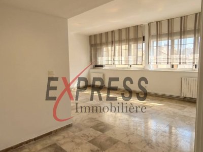 Location Appart. 4 pièces à Mutuelle Ville (El Menzah) - Appartement s3 retapé à neuf