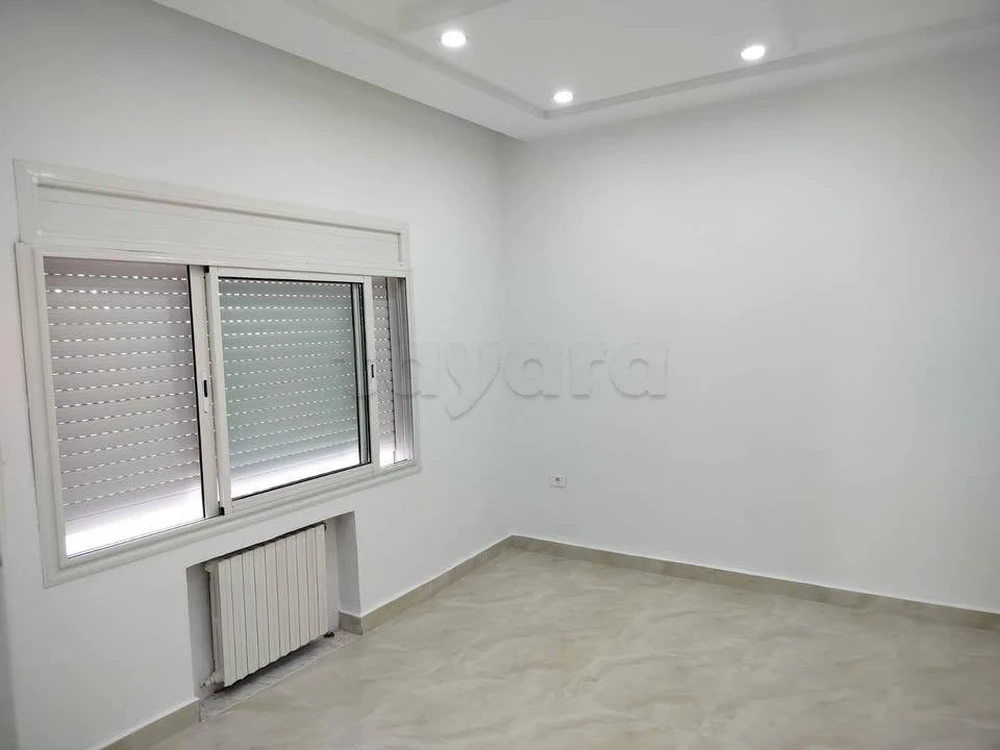 Location Appart. 2 pièces à El Menzah 8 (Ariana Ville) - Superb appartement s2 haut standing