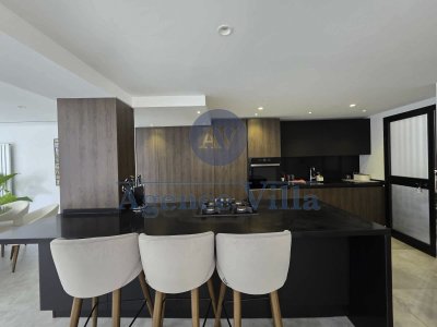 Location Appart. 5 pièces+ à Gammart (La Marsa) - Un triplex haut standing avec piscine suspendue