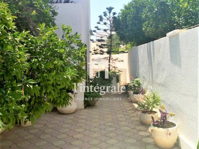 Location Appart. 4 pièces à El Menzah 1 (El Menzah) - À elmenzah1 etage de villa s3 -