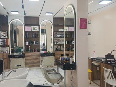 Vente Autre à Berge Du Lac (La Marsa) - Salon de coiffure lac 2