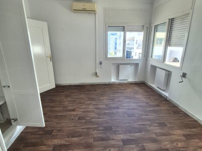 Location Appart. 2 pièces à Berge Du Lac (La Marsa) - S plus 1 bureautique lac1 -