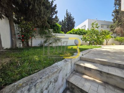 Location Maisons à El Menzah 6 (Ariana Ville) - Un étage de villa s5 à usage bureautique -