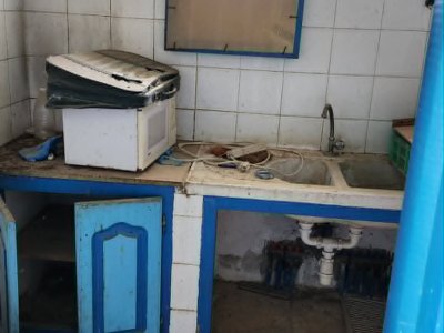 Location Surfaces à Borj Cedria (Hammam Chatt) - Local 40 m à borj cedria -