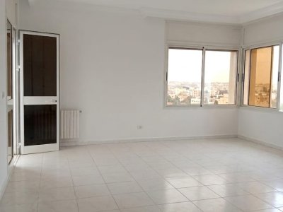 Location Maisons à Cite Ennasr 1 (Ariana Ville) - Un étage de villa à ennasr 1 -