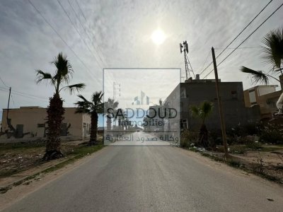 أرض للبيع – طريق سيدي منصور كلم 5