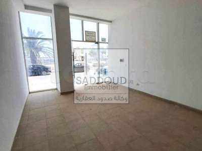 Local commercial 34m² à louer à centre ville beb bhar " chat el krekna"