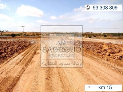 Terrain à vendre 1174m² à Route Manzel chaker km 15, à droite première position titre foncier