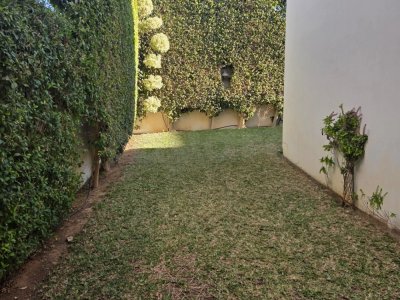 S+3 A louer avec Jardin