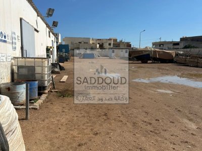 دبو للبيع 2106م طريق حبانة، بجانب المدرسة الابتدائية حي بورقيبة 3 وبجانب جامع مركز الحديجي