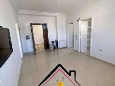 Un grand appartement s+1  meublé à khzema