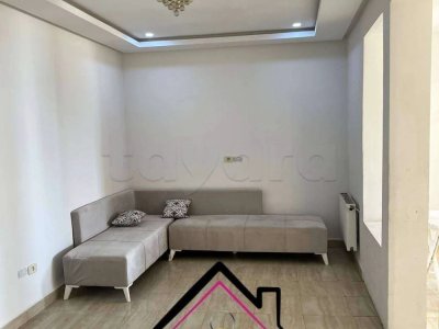 Un appartement s+3 au zone touristique