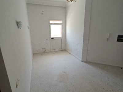 Tout neuf S+1 non meublé au RDC. a hammam sousse