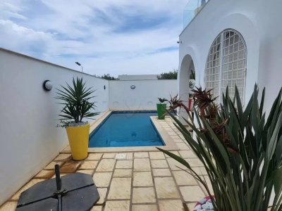 A louer à l'année Villa "Dacia" route Yasmine Hammamet ☎53.564.536☎