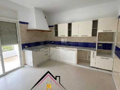 un appartement s+3 avec parking sous sol