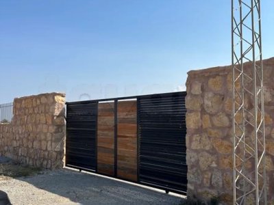 Terrain à 05 min du Mall of Sousse-
أرض للبيع سوسة