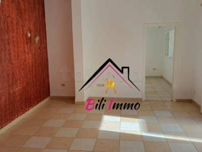 Un appartement s+1 rdc spacieux avec terrasse