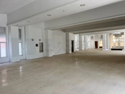 bureau 400 m pour centre d’appel ou administration