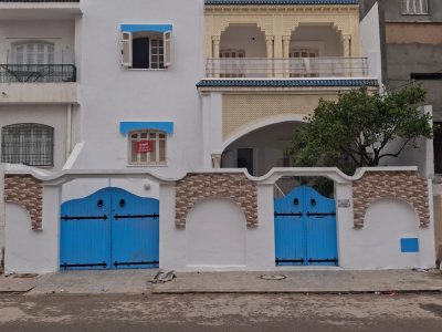 À VENDRE - 2 maisons superposées indépendantes - Cité Riadh 2, Sousse