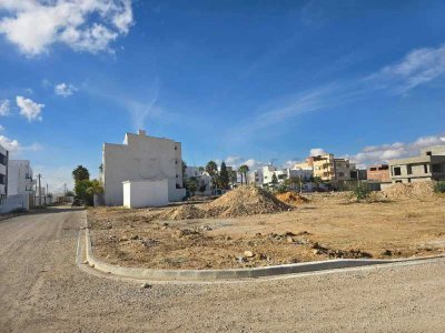 terrain 1000 m2 et 2000 m2 R+4 et R+2  à corniche hergla 🌊