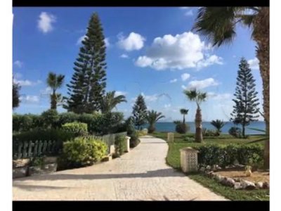 APPARTEMENT LOCATION ESTIVALE EN BORD DE MER HAMMAMET-NORD.