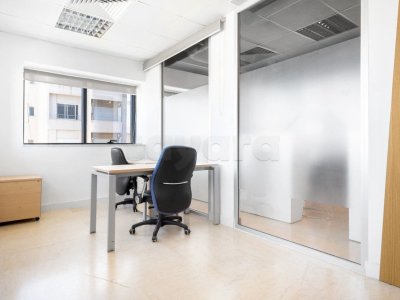 Espace de bureau privé pour 2 personnes à TUNIS, Berges du Lac 2