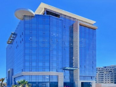 Un bureau au design remarquable pour 1 personnes à Tunis, Le Golfe de Tunis