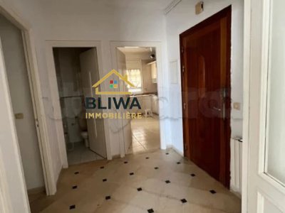 A Louer Appartement S+3 Cité el Wahat
