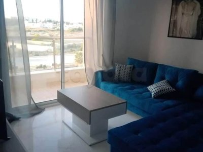 A LOUER – S+1 MEUBLE 3ème ETAGE – 1350 DT – CITE EL WAHAT – TEL 51004658 – FB.962