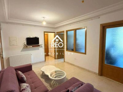 À Vendre : Un appartement S+2  situé à Cité Wahat