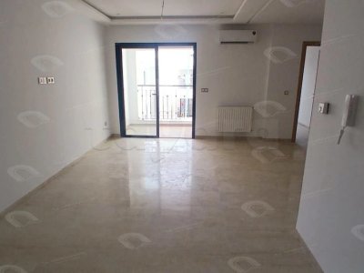 un appartement S+3 à la marsa jamais habité