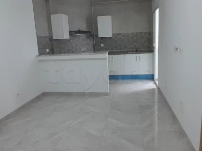 A LOUER A ppartement S1 Résidence Zayatine