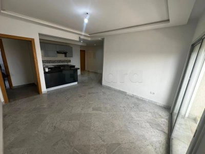 À louer – Appartements S+1 haut standing à Lac 3 (Jardin de Carthage) avec abri de voiture
