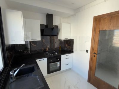 🏡 À VENDRE — S+1 jamais habit Laouina Cité El Wahat