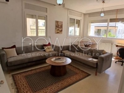 Etage de villa S+2 Meublé à la Marsa