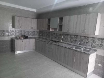 A louer Spacieux S+3 au Rue du Parc Soukra