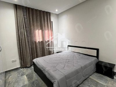 A vendre appartement S+3 hst au bardo