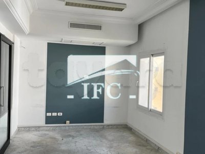 Bureau en 7 espaces-190m²-CUN-IFCU221