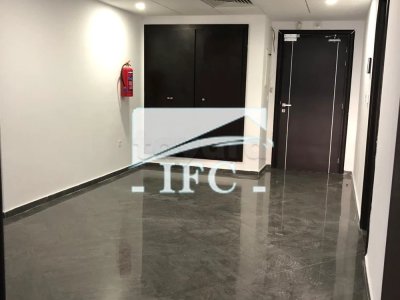 Bureau en 3 espaces-90m²-CUN-IFCU218