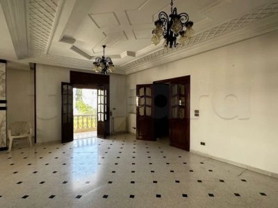 📍 MUTUELLE VILLE : VILLA SUR DEUX NIVEAUX S+8 AVEC POTENTIEL À VENDRE