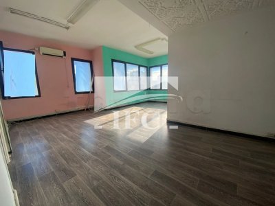 Bureau en 9 espaces - 305m² - Montplaisir- IFCM177
