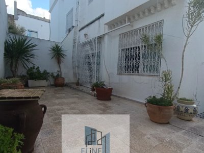 VILLA TRIPLEX A SIDI DAOUD LA MARSA