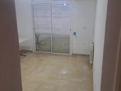 A louer s1 derrière monoprix